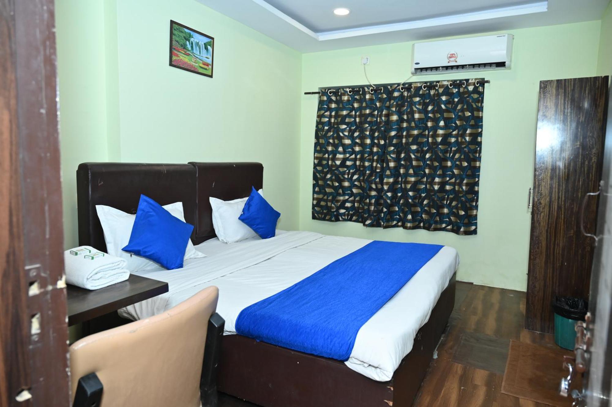 Hotel Ankitha Grand Hyderabad Exterior photo