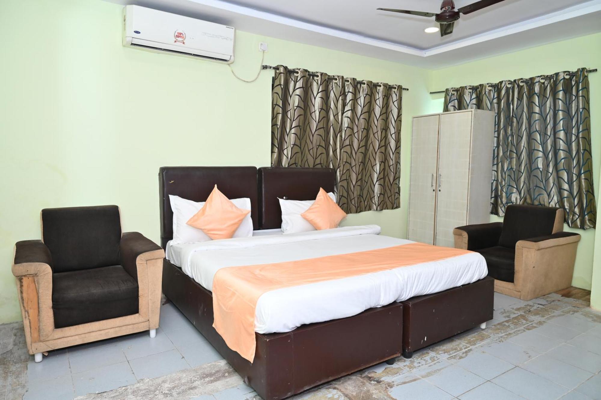 Hotel Ankitha Grand Hyderabad Exterior photo